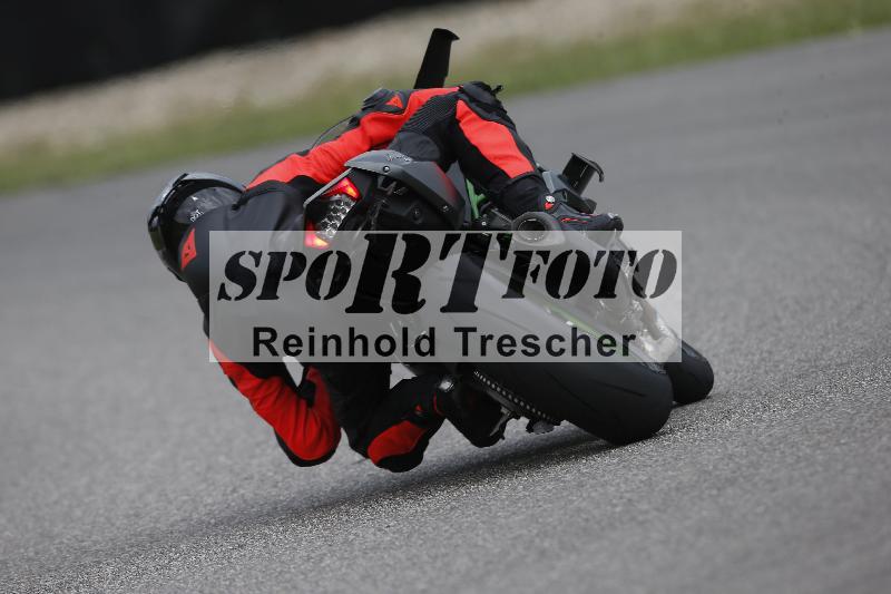 /Archiv-2023/55 02.08.2023 FREERIDE TRAINING ADR/Gruppe M/backside